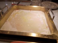 -尚尚仙·酸汤猪手·猪肚鸡火锅(华联万柳购物中心店)