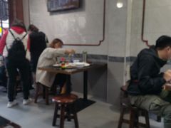 -伍湛记 · 广州老字号(龙津中路店)