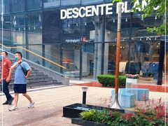 -迪桑特DESCENTE(北京三里屯BLANC店)