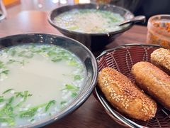 -万红路羊汤烧饼店(将台路店)