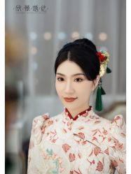 -欣薇婚纱(新源乐汇城店)