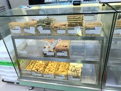 面包甜点陈列柜-上海哈尔滨食品厂(汇联商厦店)