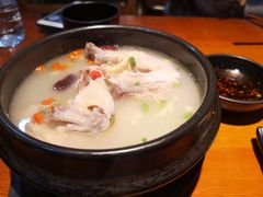 滋补参鸡汤-鑫日千里马朝鲜族小馆(总店)