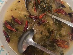 -姚姚酸菜鱼·金戈戈香港豉油鸡(喜荟城联名店)