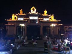 -玉雕湾国际玉城-石佛寺