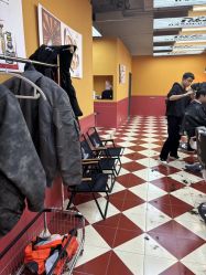 -Devilhands Barbershop男士理容店