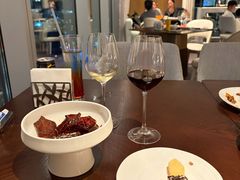 -深圳国际会展中心希尔顿酒店(前海华发冰雪世界店)