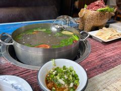 -刘少华贵州小黄牛·鲜牛肉火锅(总店)