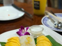 -Dang restaurant (patong phuket)