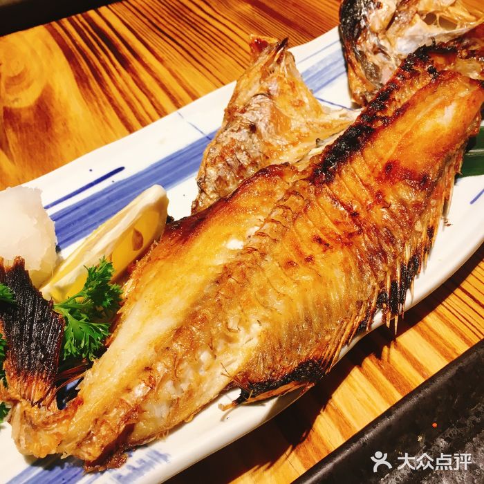 明日叶居酒屋(师惠坊店)烤黑鲷图片