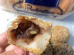 -白玉兰食品甜凤店(合生汇店)