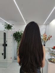 -V7 HAIR SALON