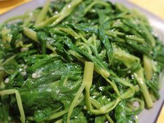 蒜蓉炒时蔬-天宝食坊·啫啫煲大排档(西华路店)