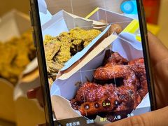 -BHC炸鸡(明洞总店)