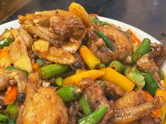 -鸿顺老铁锅美蛙鱼府(解放碑店)