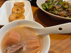 -莲餐厅·湖北菜·潜江小龙虾店(愚园路店)
