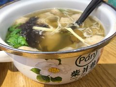 鲜肉小馄饨-柴爿巷·香酥鸡&馄饨(复兴中路店)