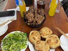 -宝瑞门钉肉饼店