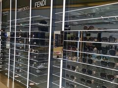 -国药中服免税(北京坊店)