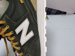 -京伟修鞋洗鞋奢侈品皮具护理店