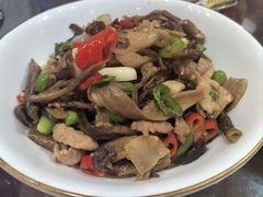 -富正毅三下锅(体育馆店)