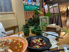 -云海肴·汽锅鸡·云南菜(天山百盛优客店)