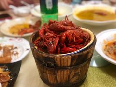 怪怪精品小龙虾-怪怪龙虾·澳洲蓝龙王·深夜食堂(惊驾路店)