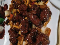 黑椒双菇牛肉粒-大眼锅贴水饺(河东店)