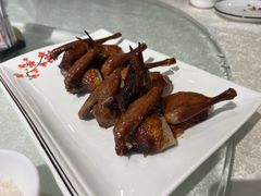 红烧乳鸽-顺德佬酒楼(愉龙店)