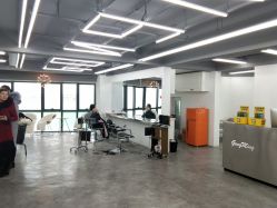 -宫铭烫发染发接发店