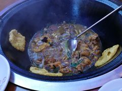 -曹丞相·地锅鸡·地锅鱼(武林店)