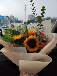 -HEYAN荷妍专业脱毛连锁机构