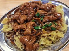 -潘先生牛杂煲·客家小碗菜(兰花路店)