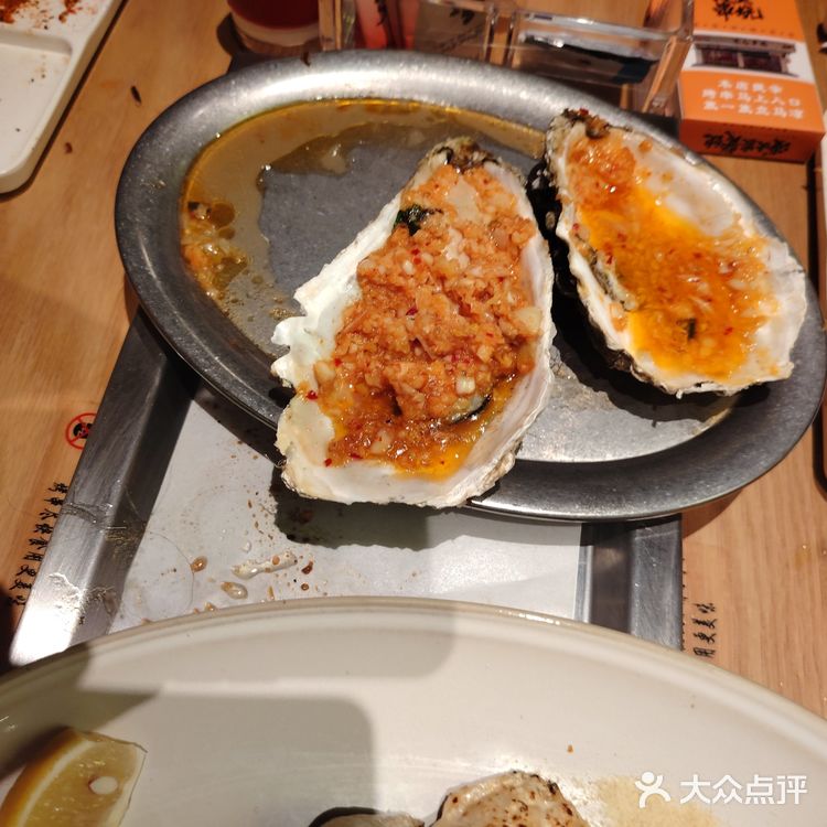 量给的很足，一口咬下去，满嘴都是虾的鲜虾