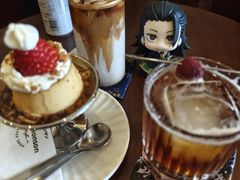 -Café Monson