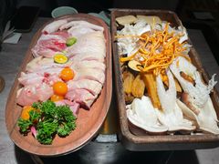 -野·大山里野生菌石锅土鸡(益田假日店)