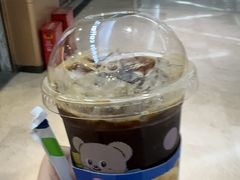-瑞幸咖啡(岳家嘴地铁站店)