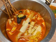 -街角等你.大连海鲜烧烤.经典铁板海鲜串(西安路店)