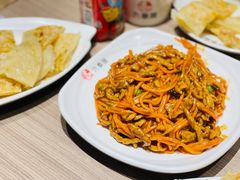 -六泰居·尔滨地标·东北菜(泰山路店)