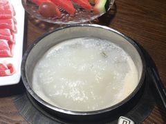 -泓炙颐凤鲜海鲜火锅料理(桐乡店)