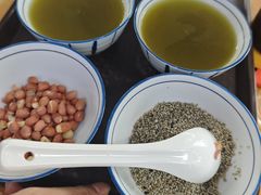 -明姨仔潮汕美食·碳炉猪脚·汕尾牛腩饭·起片鸡煲(起义路店)