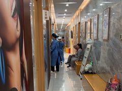-上海仁爱医院口腔科 · 种植