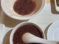 红豆粥-台北楚楚园馅饼粥(虹桥南丰城店)