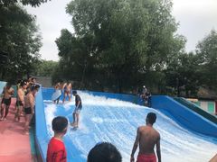 -欢乐水魔方水世界