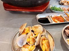 丹东黄蚬子-围炉肉舍•炭烤活鳗•丹东海鲜烤肉(步行街店)