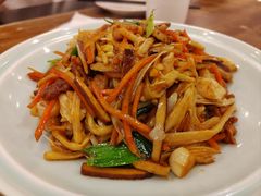 -一楼食业·美食人家