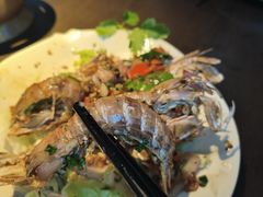 -大头虾越式风味餐厅(光明广场店)