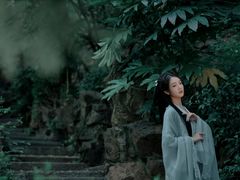 -汉仪华裳汉服馆(豫园店)