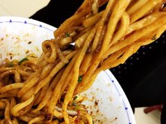 肉丁小碗干炸炸酱面-海碗居(牡丹园店)