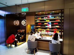 -海底捞火锅(金山百联店)